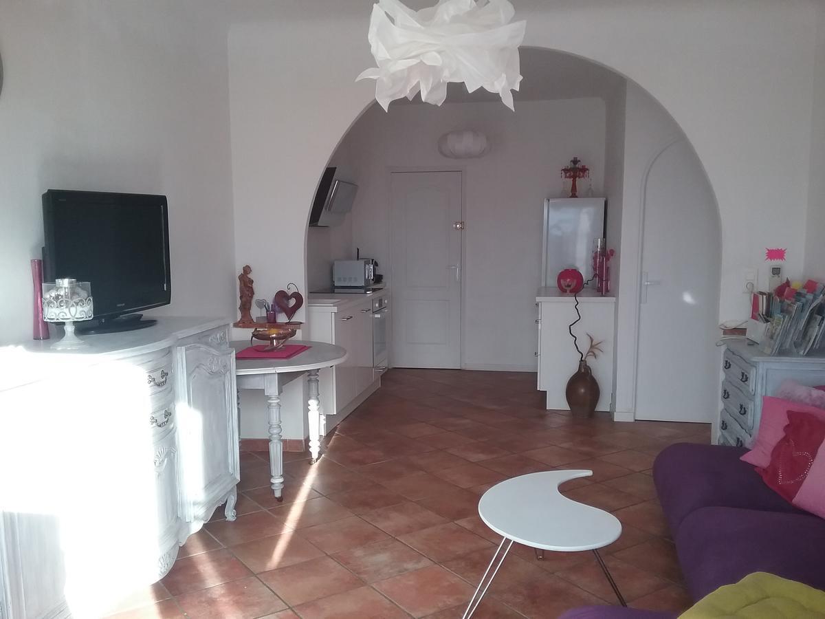 Petite Fleur D'Azur Bed and Breakfast Cagnes-sur-Mer Exteriör bild