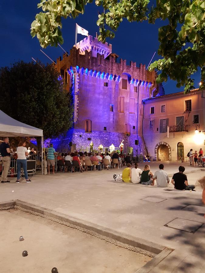 Petite Fleur D'Azur Bed and Breakfast Cagnes-sur-Mer Exteriör bild